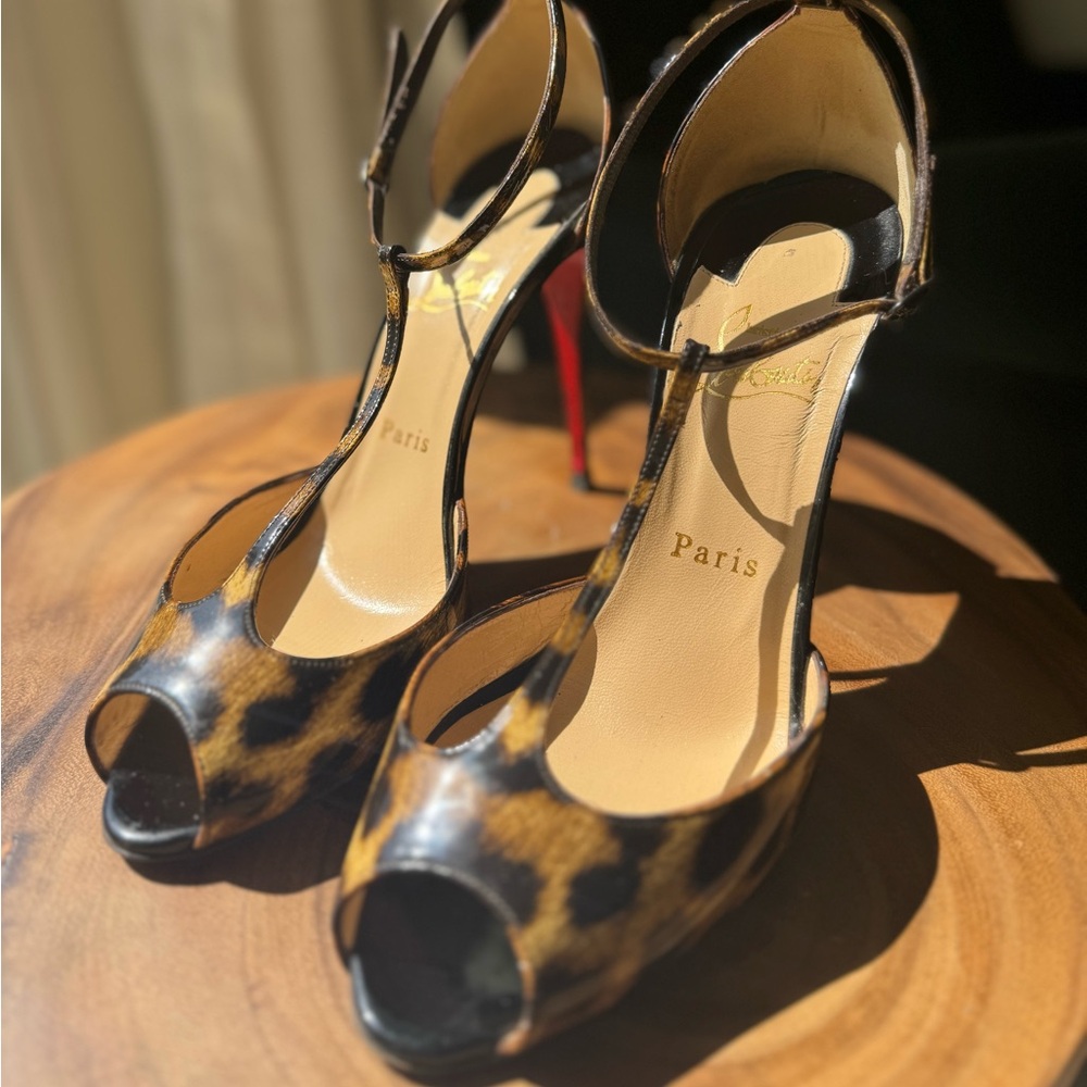 Leopard Print Peep Toe Heels